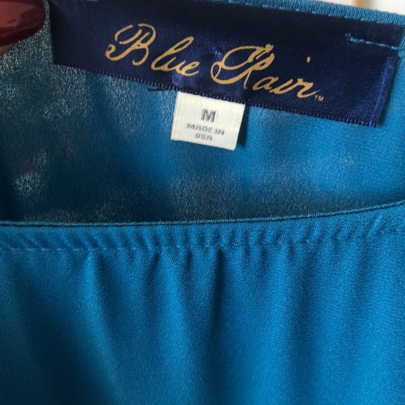 Beautiful Ruffle Sleeve Shirt - Picture 2 of 2